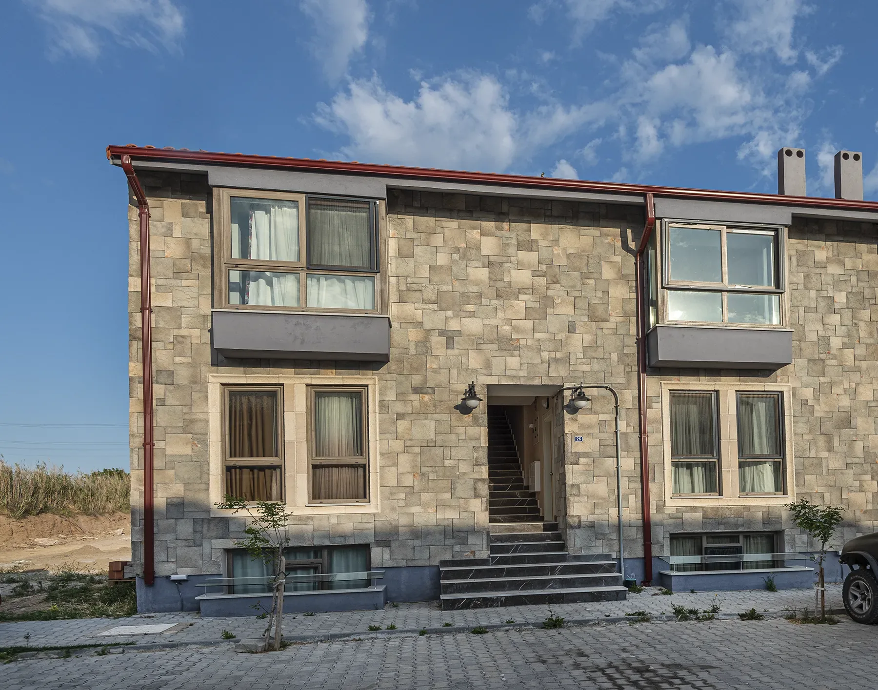 Dış cephe taş kaplama uygulaması 106 - Çeçen Stone