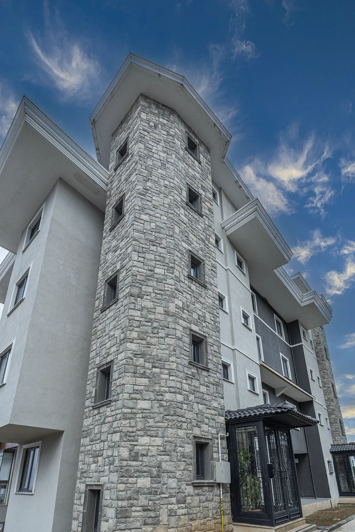 Dış cephe taş kaplama uygulaması 111 - Çeçen Stone