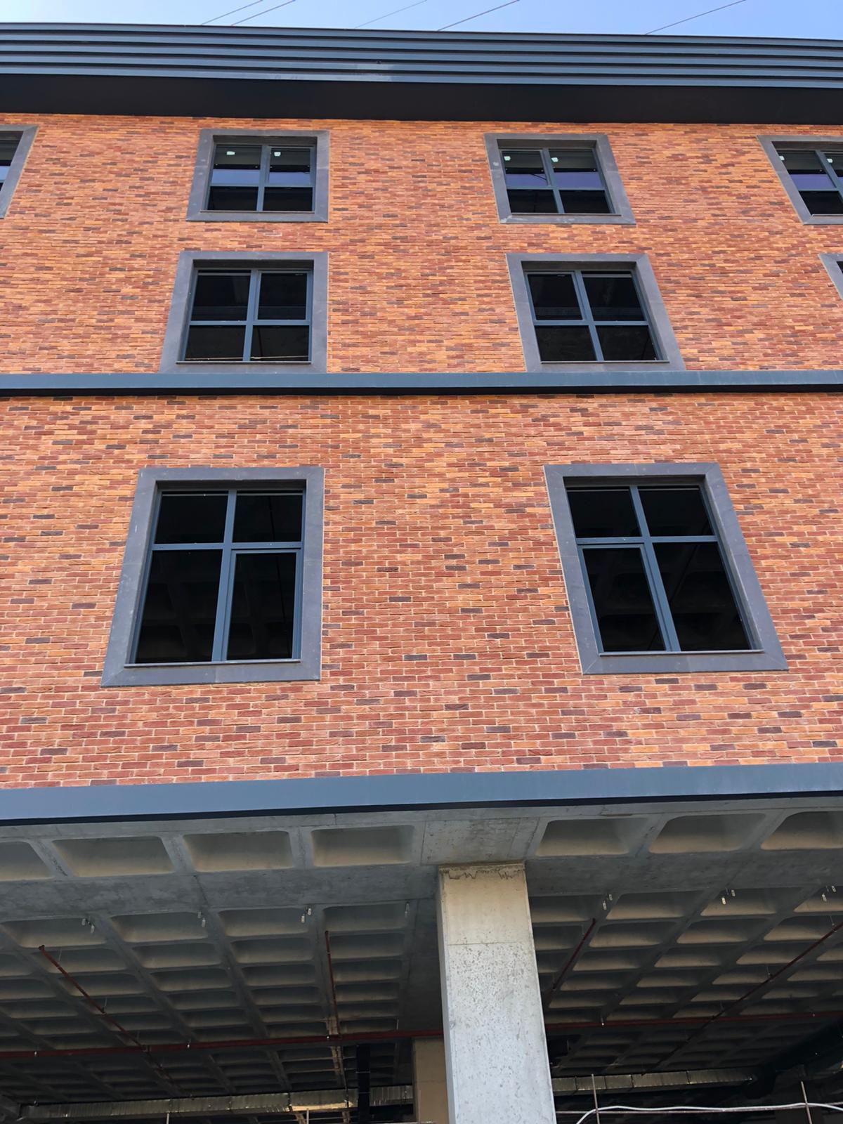 Sahadan taş kaplama uygulama karesi 6 - Çeçen Stone